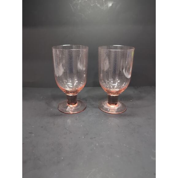 Pink Goblet Glasses, Controlled Bubbles,‎ Set of 2, Mid-Century Barware, Vintage - Picture 1 of 9
